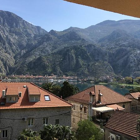 Apartmani Mizdrak Kotor Exterior foto