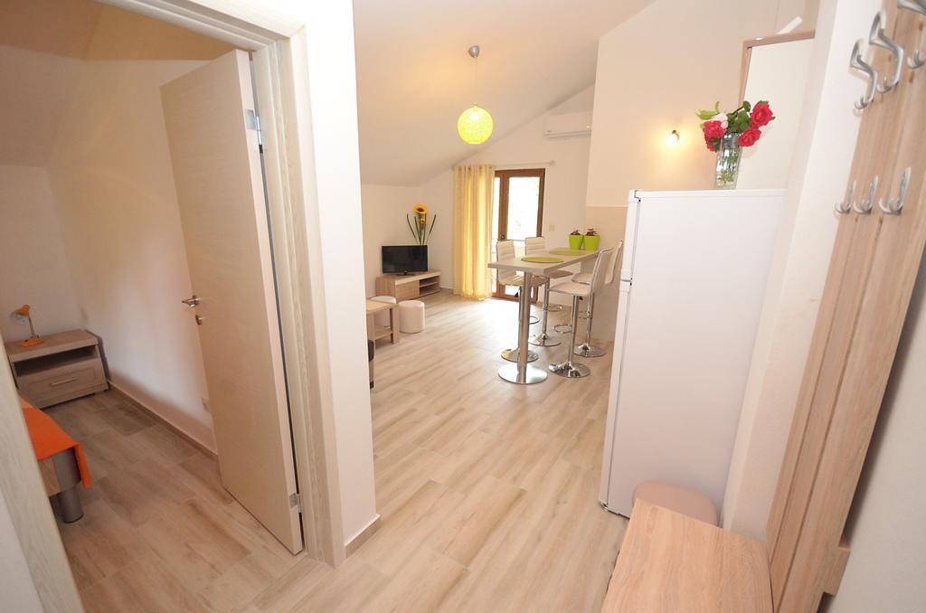 Apartmani Mizdrak Kotor Exterior foto