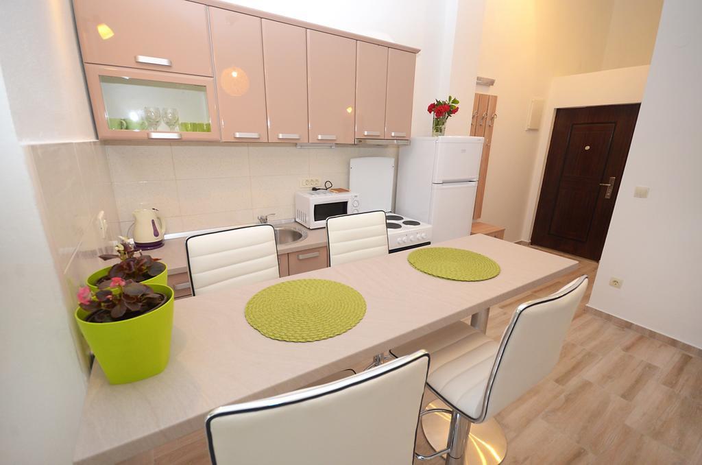 Apartmani Mizdrak Kotor Exterior foto