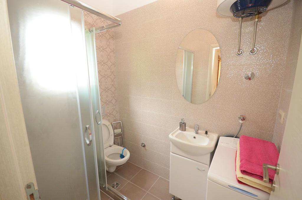 Apartmani Mizdrak Kotor Exterior foto