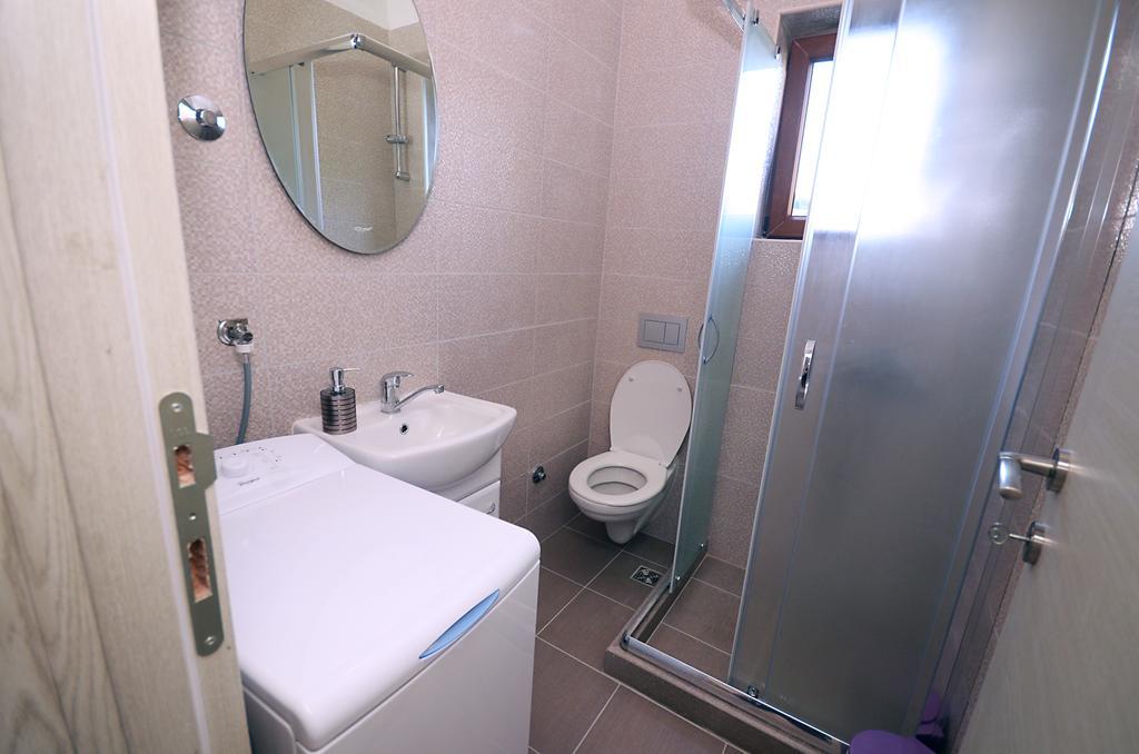 Apartmani Mizdrak Kotor Exterior foto